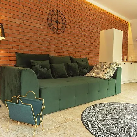 アパート Apart-invest Glamoure シクラルスカ・ポレンバ