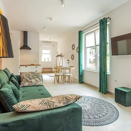 Apart-invest Glamoure シクラルスカ・ポレンバ